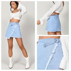 Tobi Belmont Shore LIght Wash Wrap Skirt Size 25